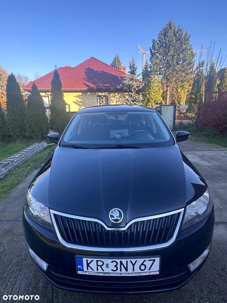 Skoda RAPID 1.2 TSI Style - 9