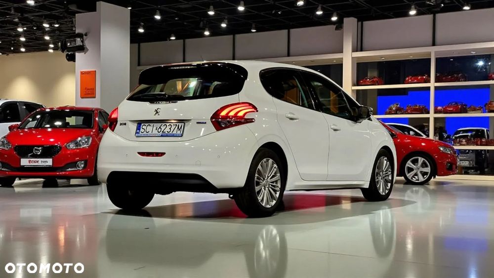 Peugeot 208 Blue-HDi 100 Stop&Start Allure - 5