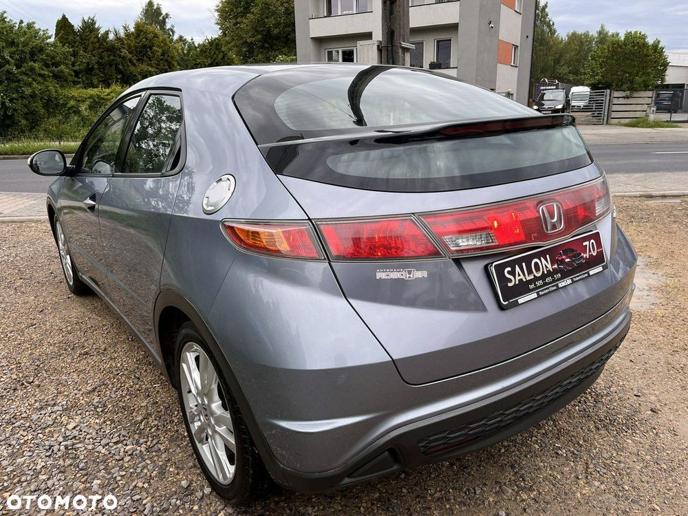 Honda Civic - 10