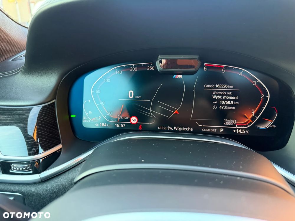 BMW Seria 7 750Ld xDrive sport - 35