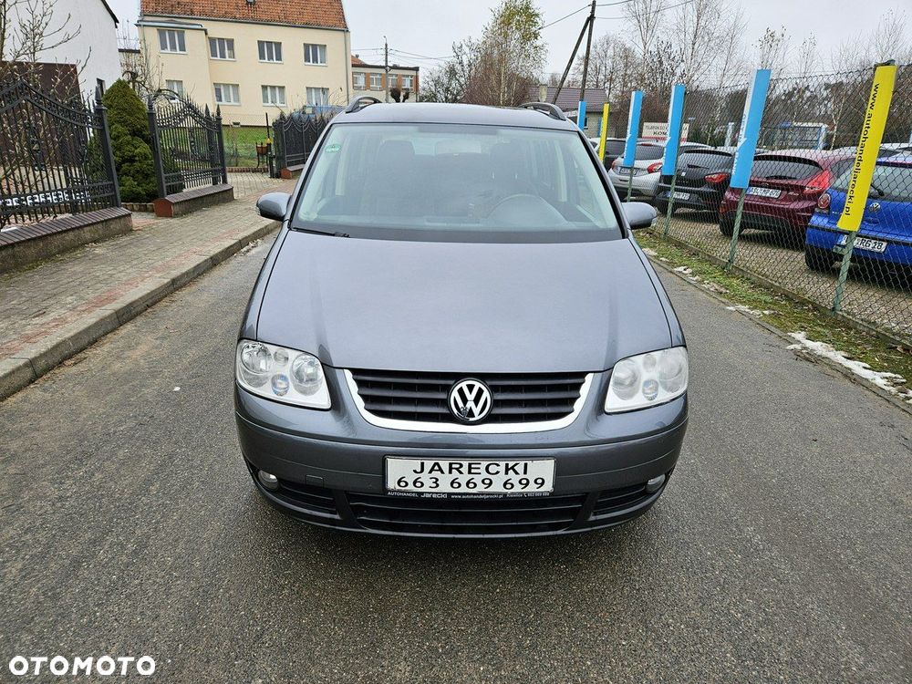 Volkswagen Touran - 2