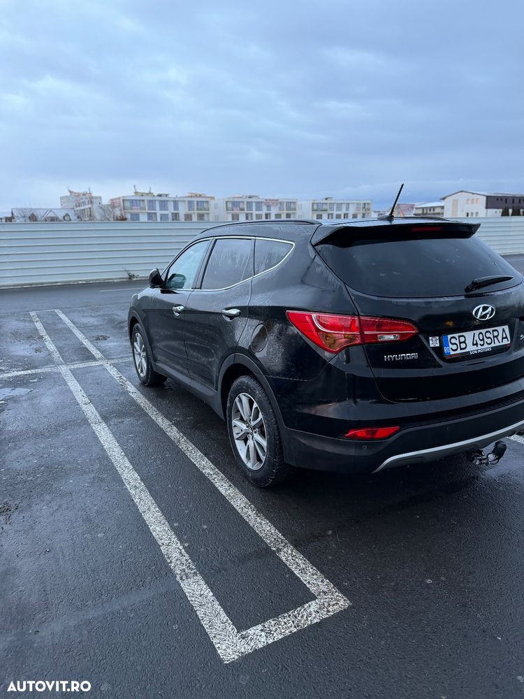 Hyundai Santa Fe Grand 2.2 CRDI 4WD Automatik Style - 3