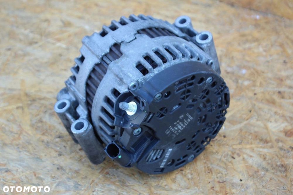 Alternator BMW N53 2.5i 3.0i BOSCH 180A 7550968 E90 E91 E92 E93 - 3