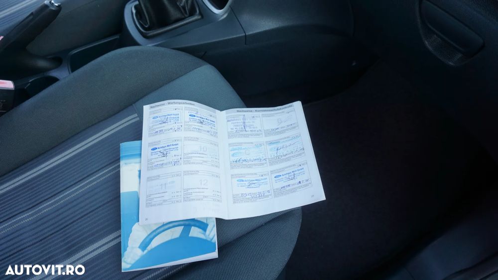 Ford Fiesta 1.25 Ambiente - 27
