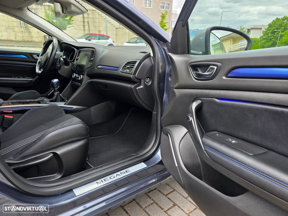 Renault Mégane 1.6 dCi GT Line J18 - 16