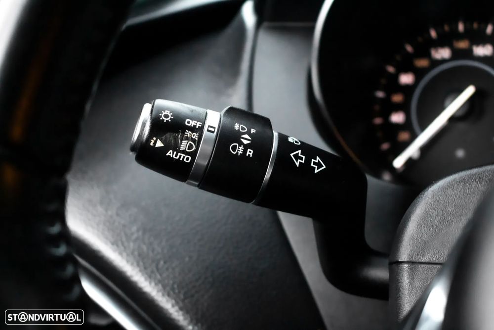 Jaguar F-Pace 20d Aut. Prestige - 17