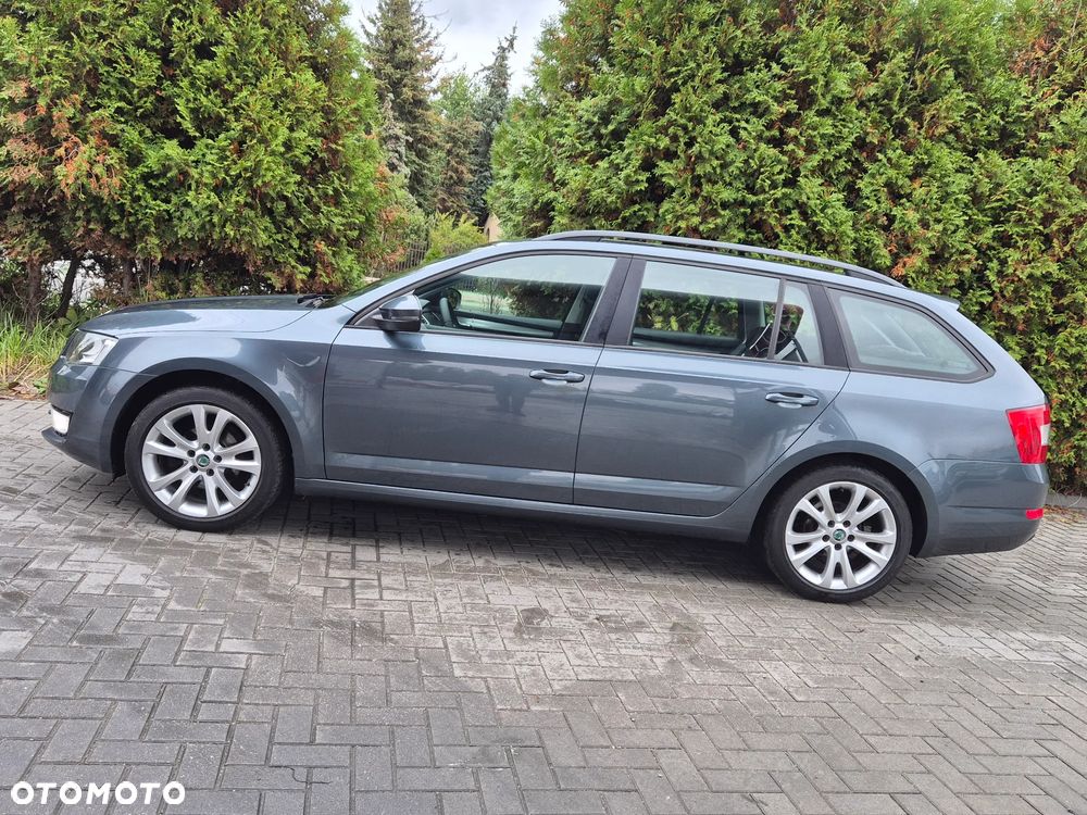 Skoda Octavia 1.6 TDI Edition DSG - 6