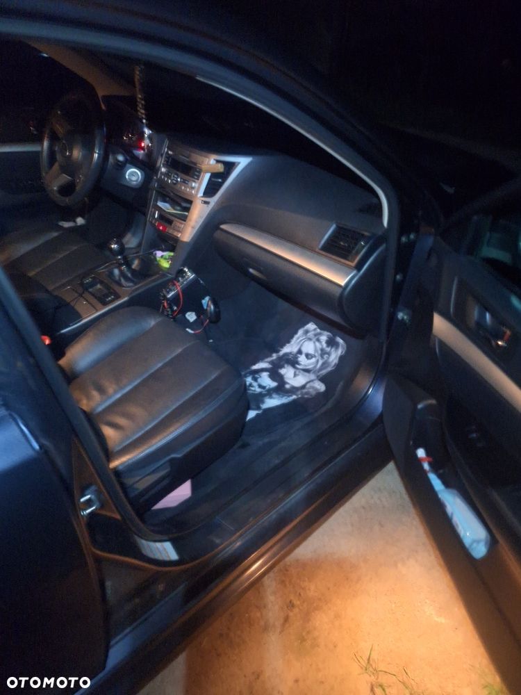 Subaru Legacy - 7