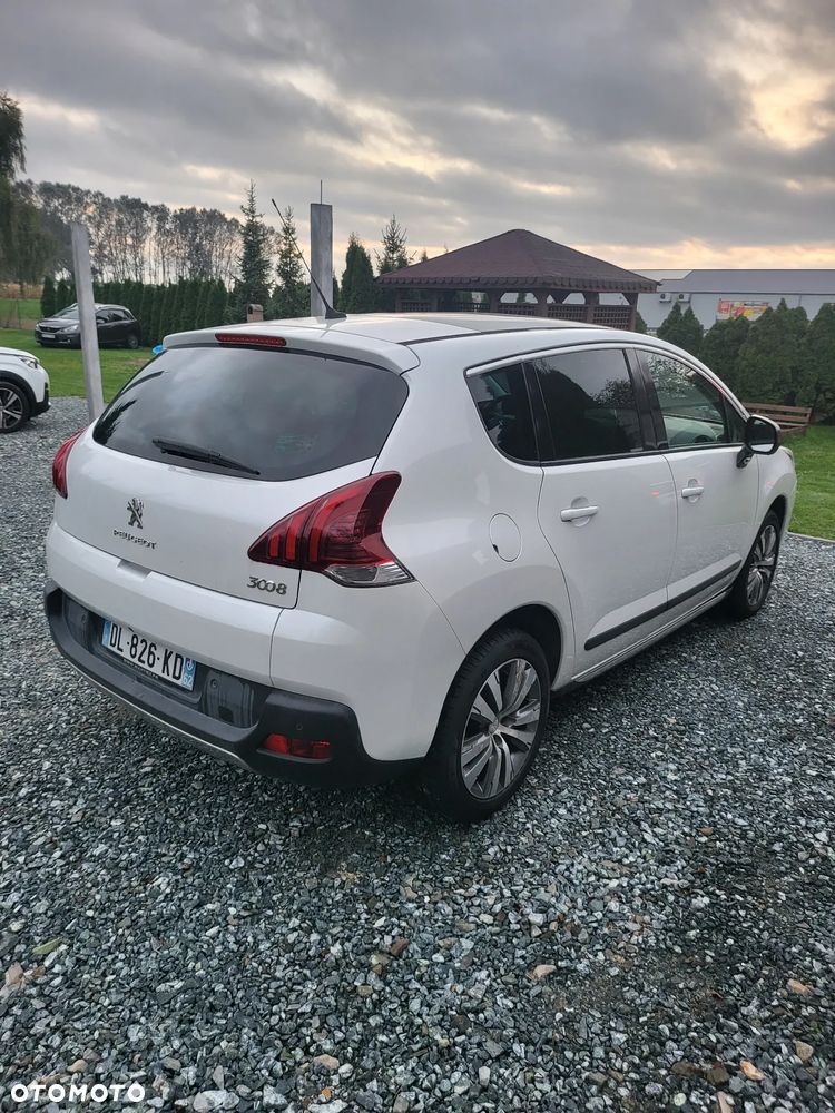 Peugeot 3008 HDi 115 Allure - 6