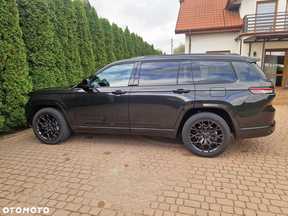 Jeep Grand Cherokee - 20