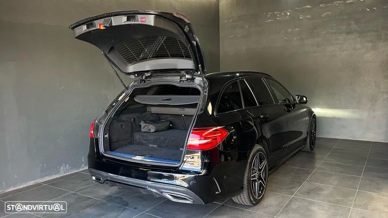 Mercedes-Benz C 300 de AMG Line - 57