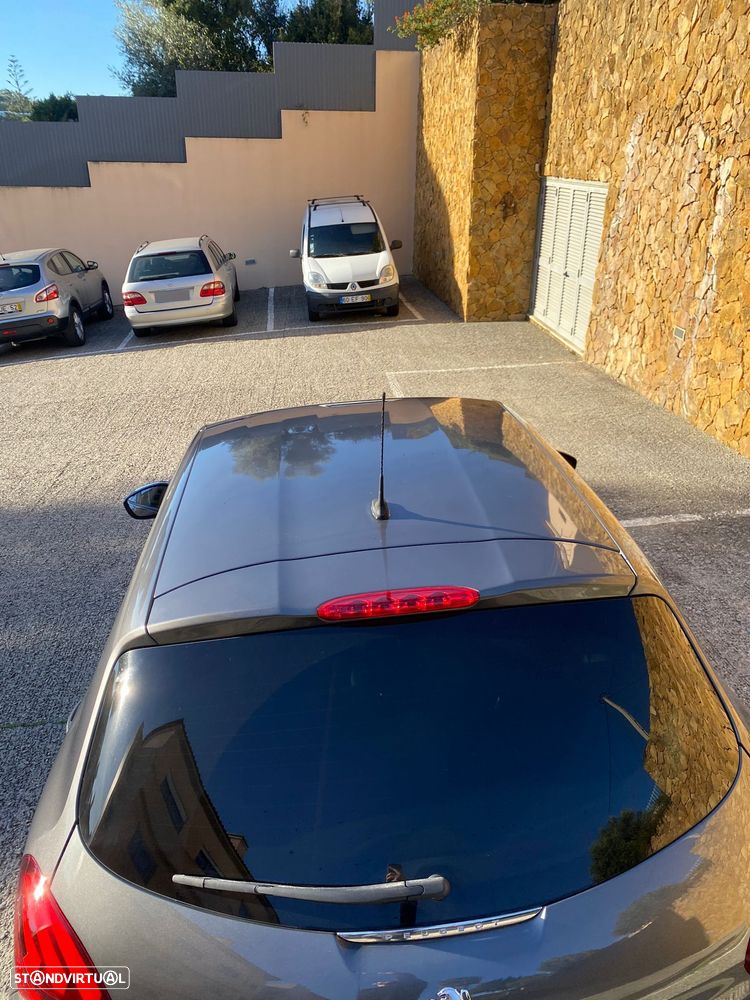 Peugeot 208 1.6 BlueHDi Style - 13