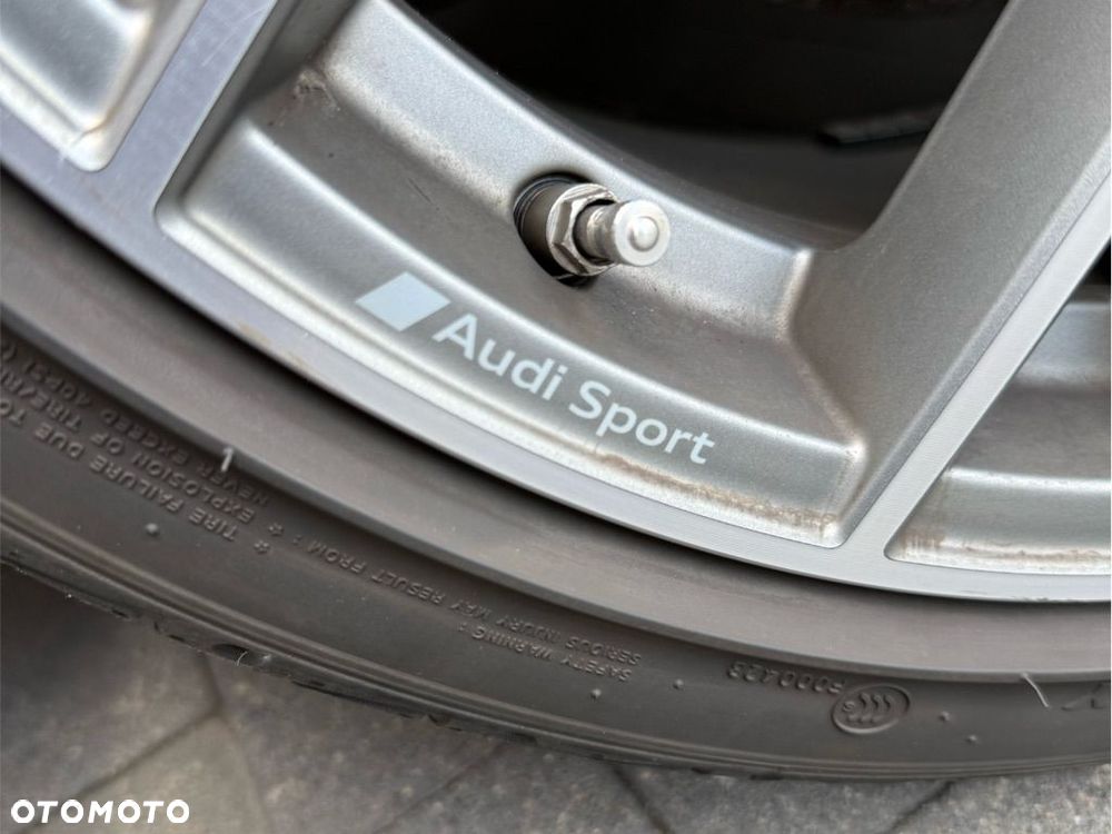 Audi A4 Limousine 35 TFSI mHEV S Line S tronic - 19