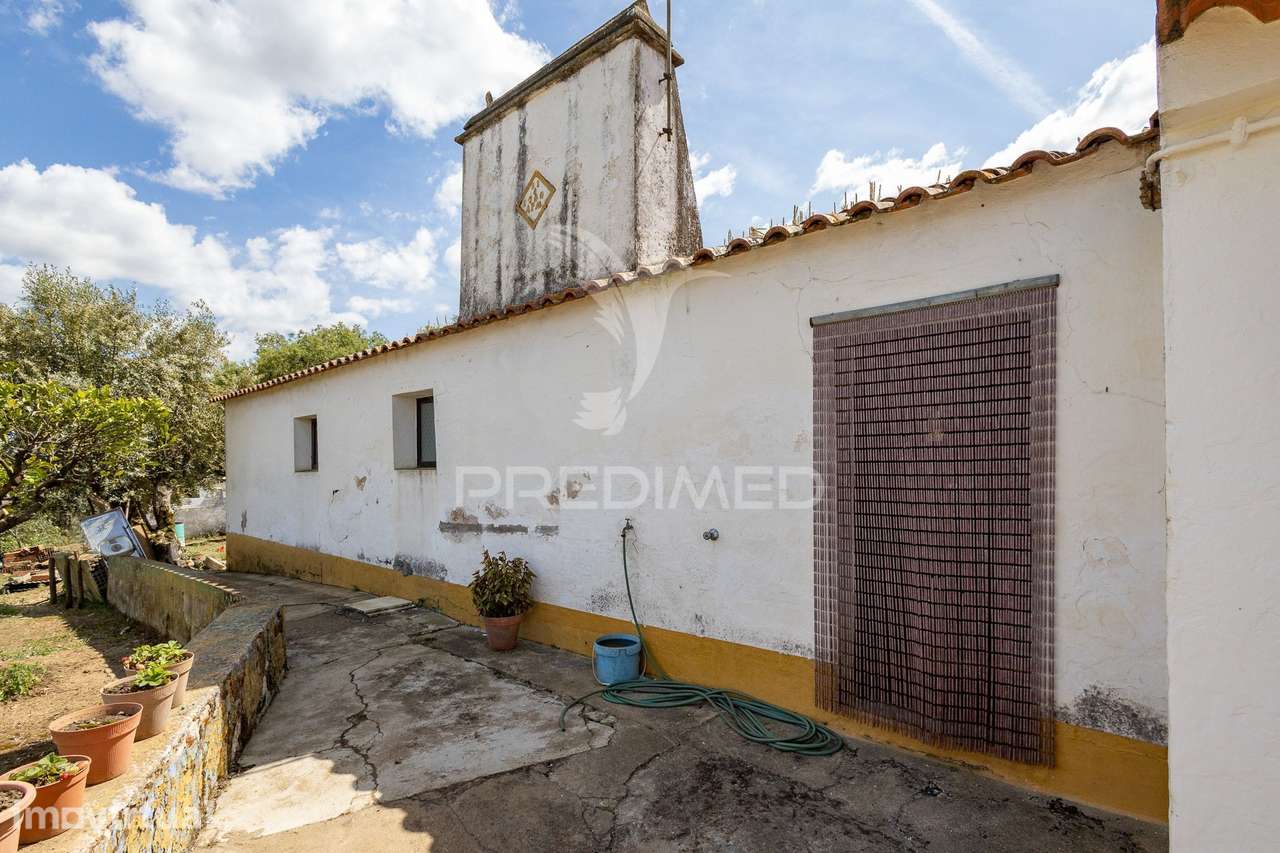 Oportunidade Única na Boa Fé, Évora – Duas Moradias em Lote de 918 m² - Grande imagem: 3/39