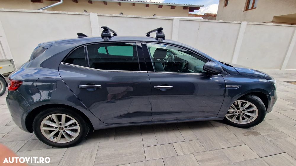 Renault Megane TCE GPF EDC Intens - 11