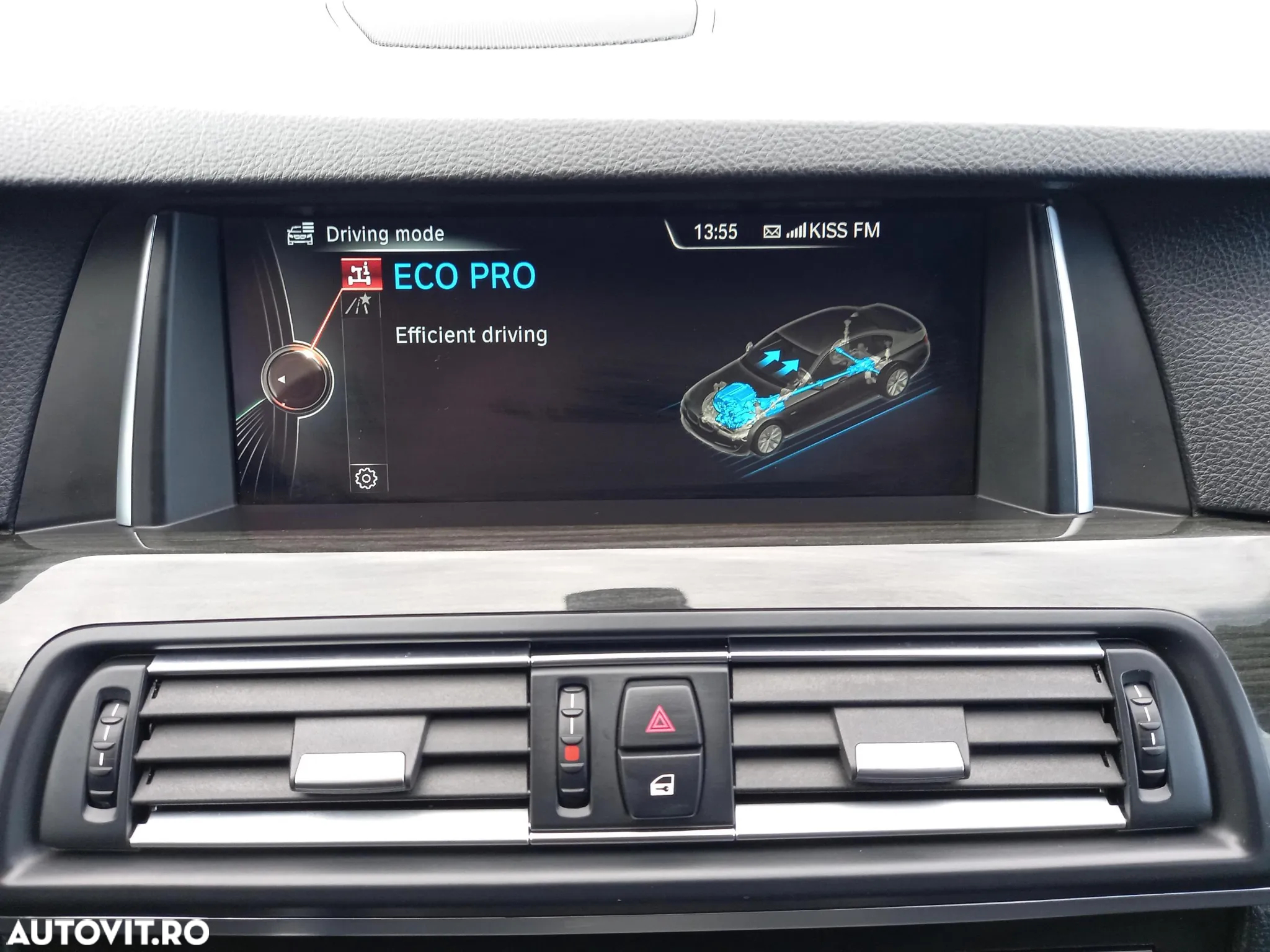 BMW Seria 5 520d Aut. Luxury Line - 23