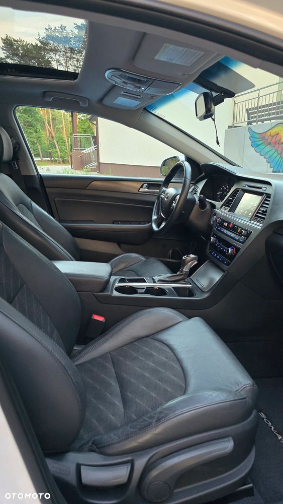 Hyundai Sonata - 9