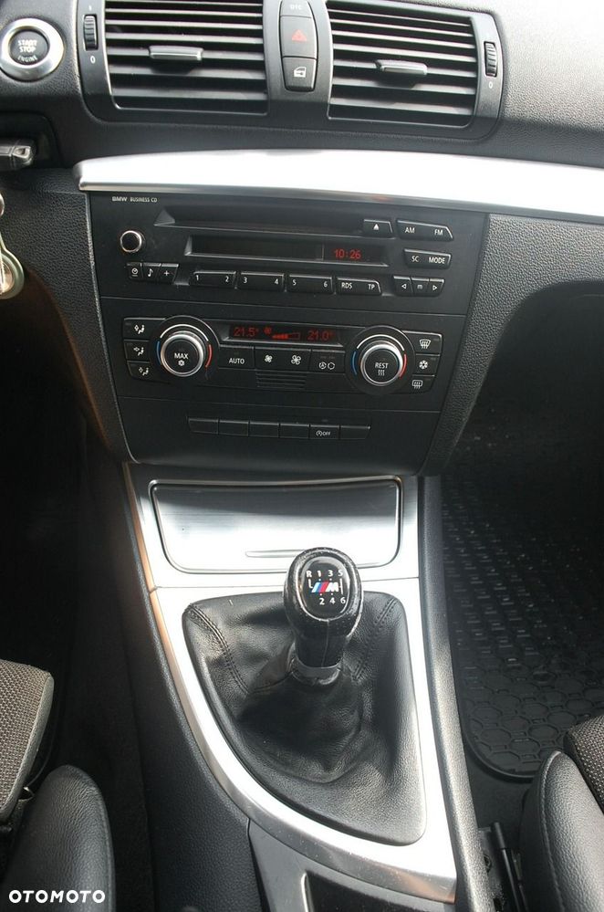 BMW Seria 1 - 24