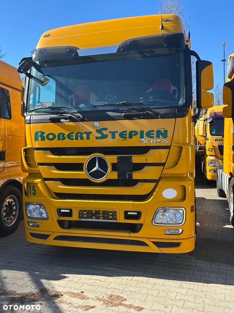 Mercedes-Benz ACTROS - 8