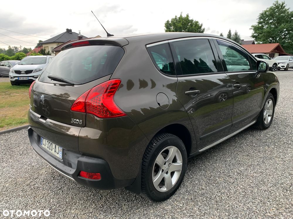 Peugeot 3008 1.6 HDi Premium - 7