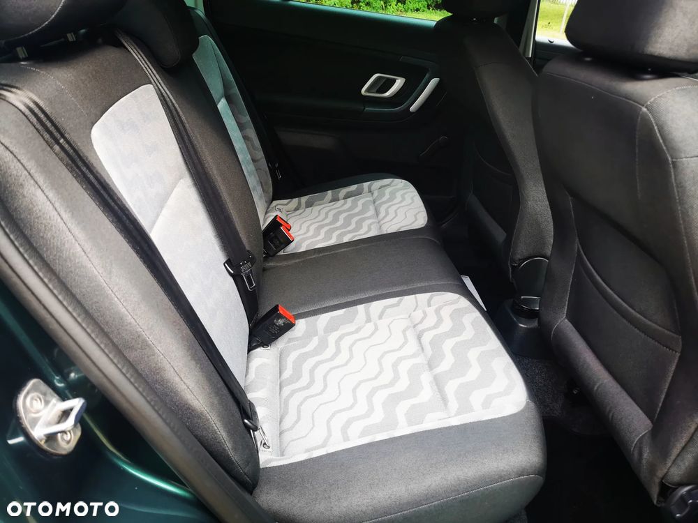 Skoda Fabia 1.4 16V STYLE Edition - 21