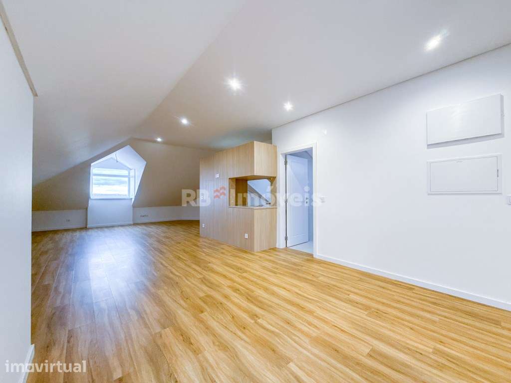 Apartamento T2+1 c/ Lugar de Estacionamento e Arrecadação, em Abrantes - Grande imagem: 3/34