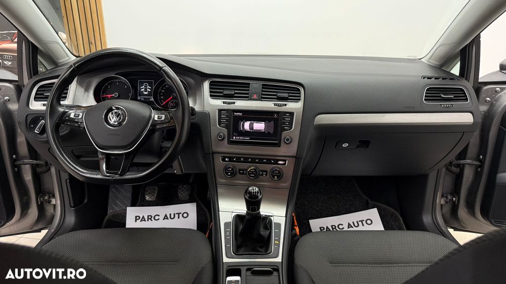 Volkswagen Golf 1.6 TDI BlueMotion Comfortline - 7