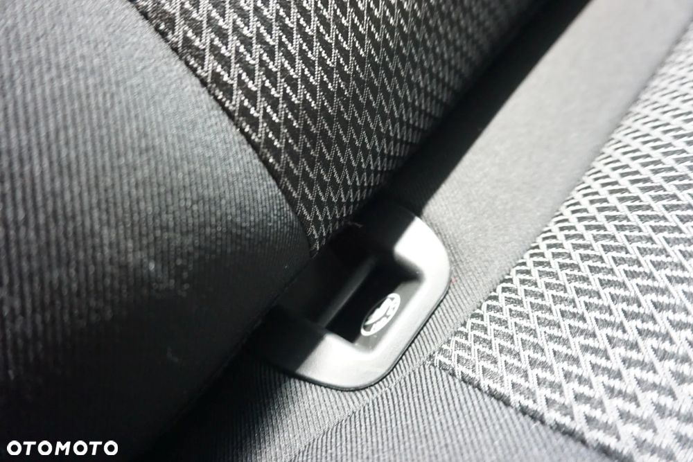 Suzuki SX4 S-Cross 1.6 Comfort - 25