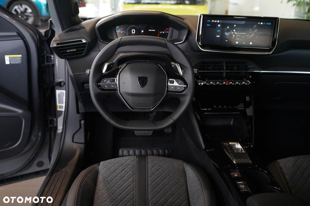 Peugeot 2008 PureTech 130 Allure S&S EAT8 - 13