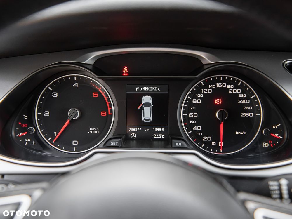 Audi A4 Avant - 20