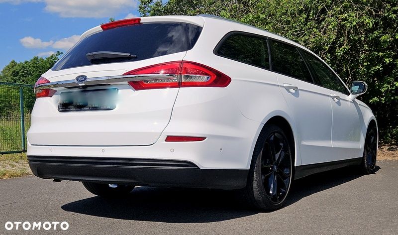 Ford Mondeo 2.0 TDCi Titanium - 9