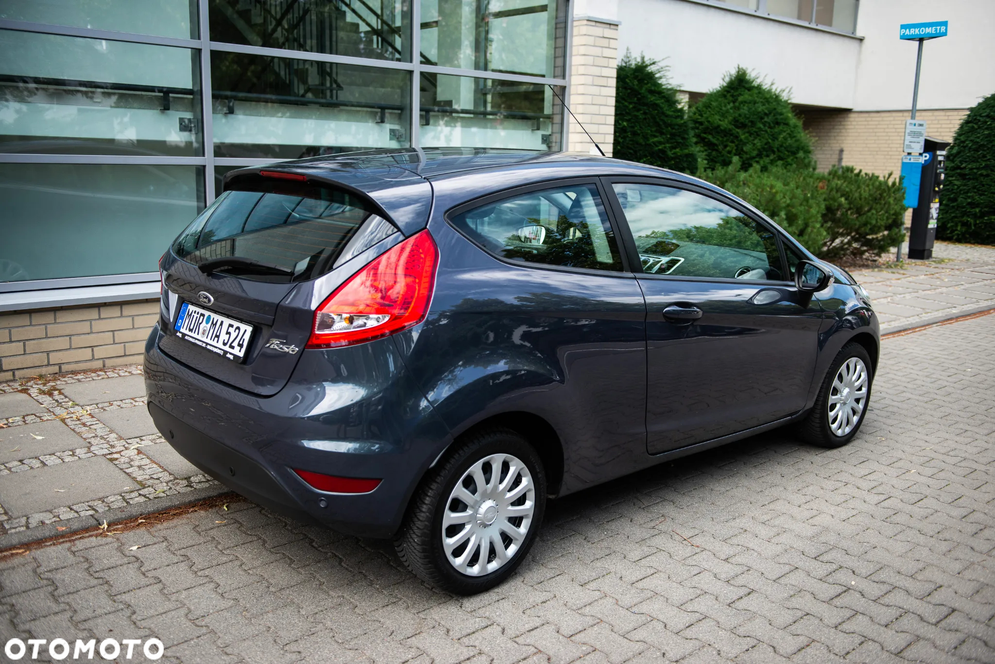 Ford Fiesta 1.25 Celebration - 14