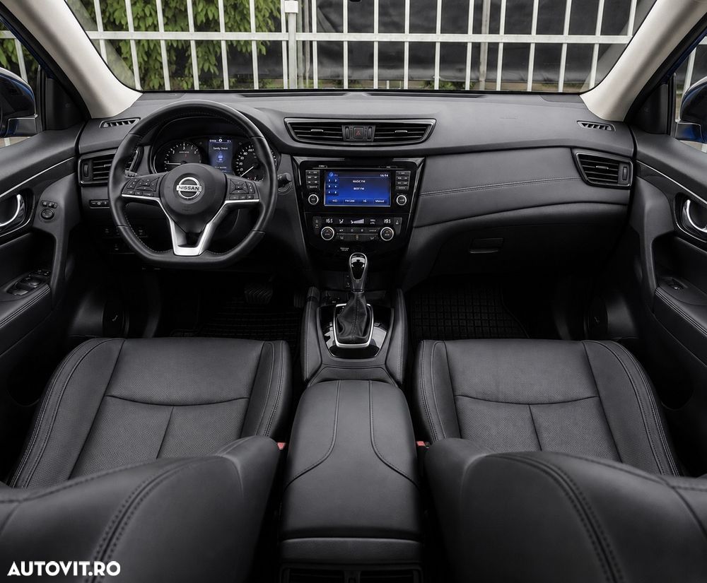 Nissan X-Trail 2.0 dCi ALL-MODE 4x4i Xtronic Tekna - 3