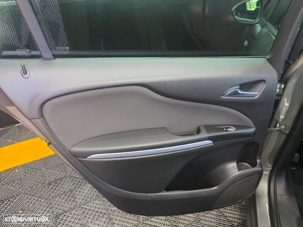 Opel Zafira 1.6 CDTi Dynamic S/S - 44