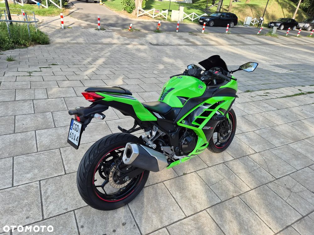 Kawasaki Ninja 300 ABS - 9