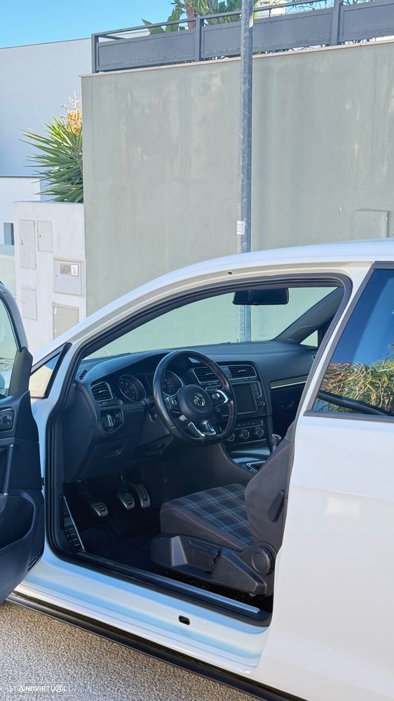 VW Golf 2.0 TSi GTi - 9