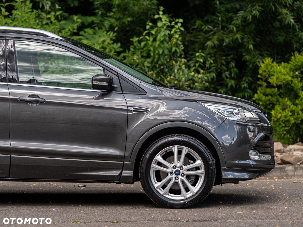 Ford Kuga - 16