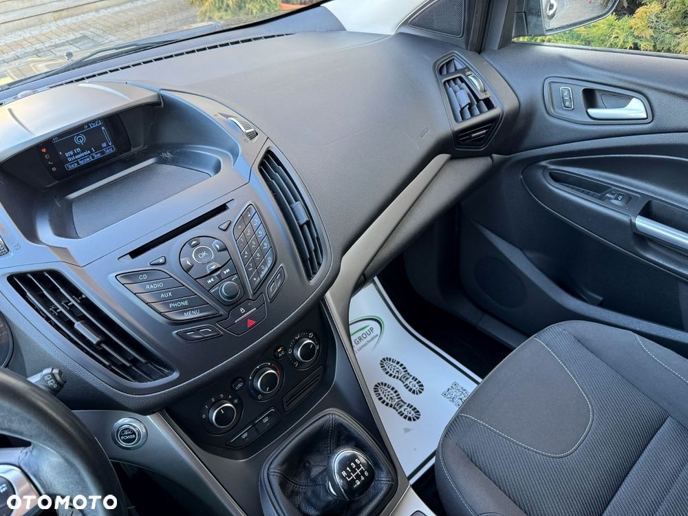 Ford Kuga 2.0 TDCi Trend FWD - 14