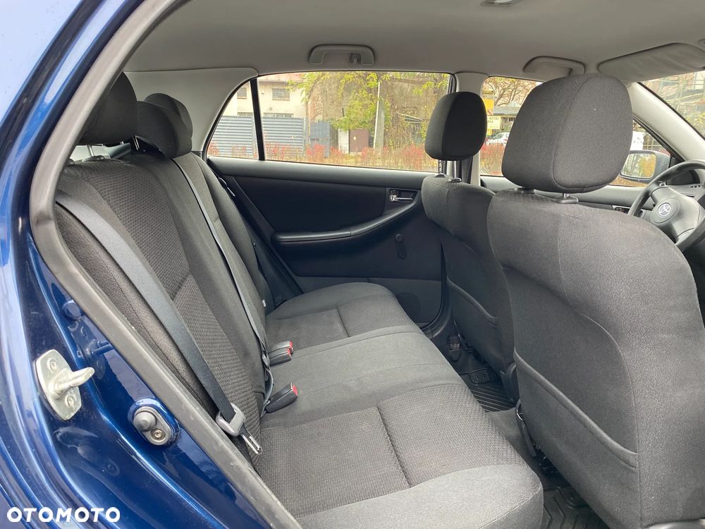 Toyota Corolla 1.4 D-4D Luna - 9