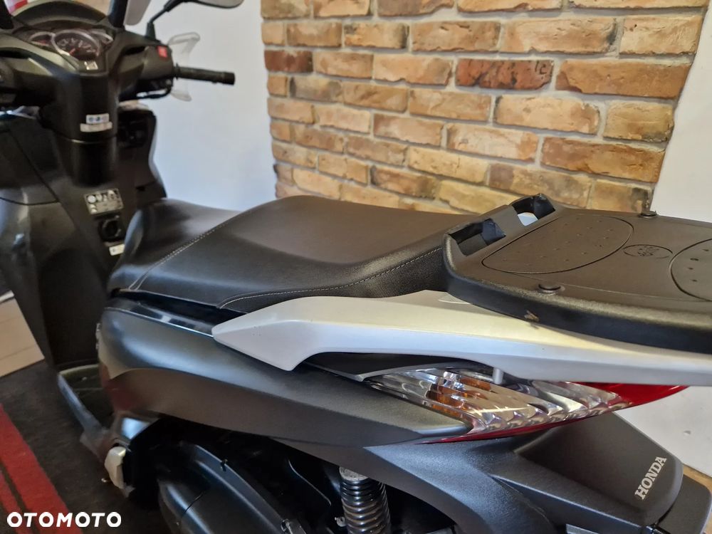 Honda SH - 18