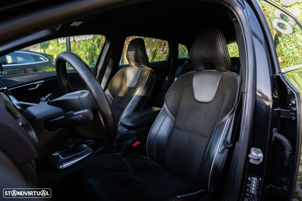 Volvo V40 1.6 D2 R-Design - 11