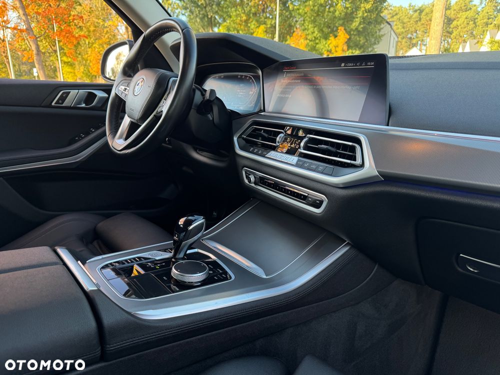 BMW X5 xDrive25d xLine - 30