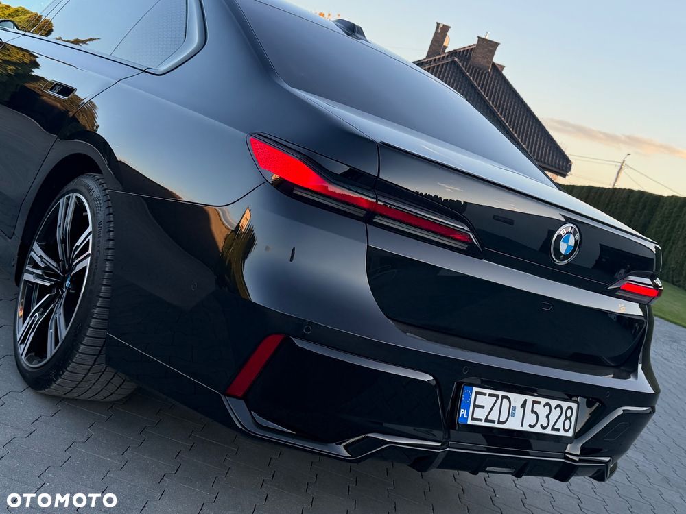 BMW Seria 7 740d xDrive mHEV sport - 22