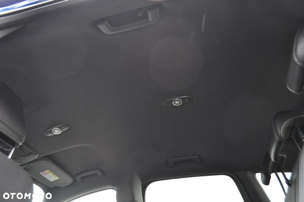 Ford Kuga 2.0 TDCi 4x4 ST-Line - 32