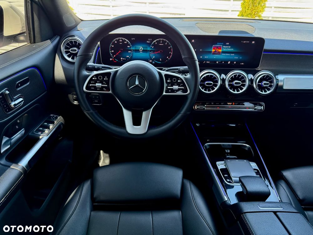 Mercedes-Benz GLB 250 4Matic 8G-DCT - 6