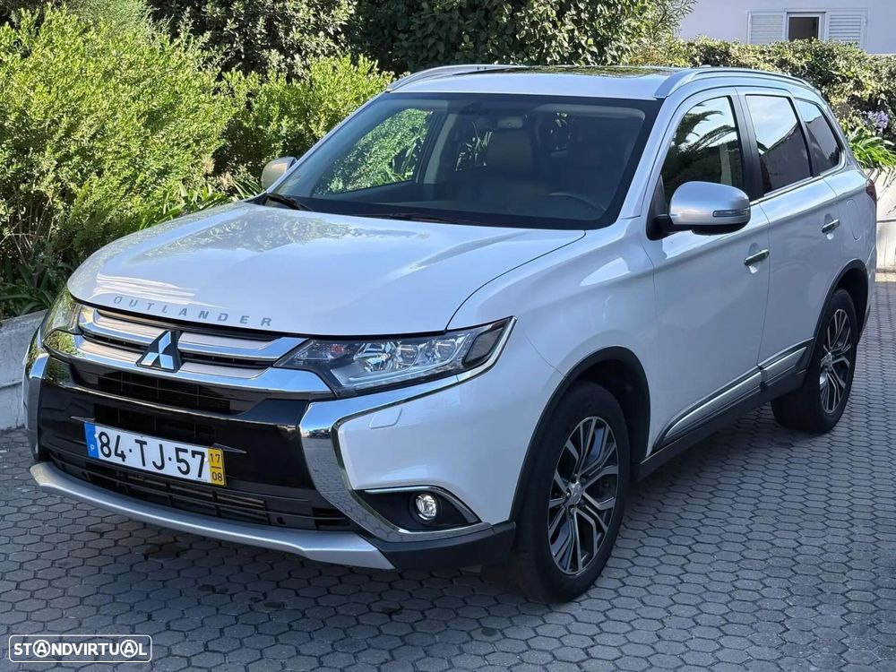 Mitsubishi Outlander 2.2 DI-D Instyle Navi - 5