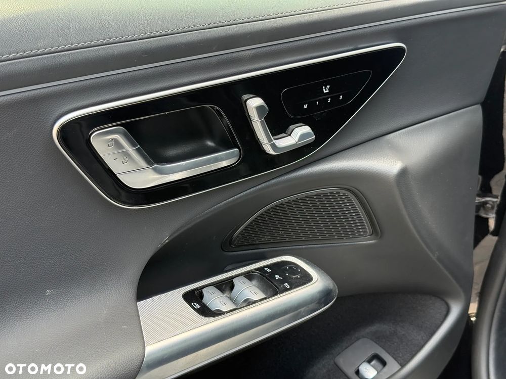 Mercedes-Benz Klasa E 220 d 4Matic All-Terrain 9G-TRONIC - 11