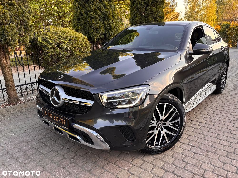 Mercedes-Benz GLC 300 d 4Matic 9G-TRONIC