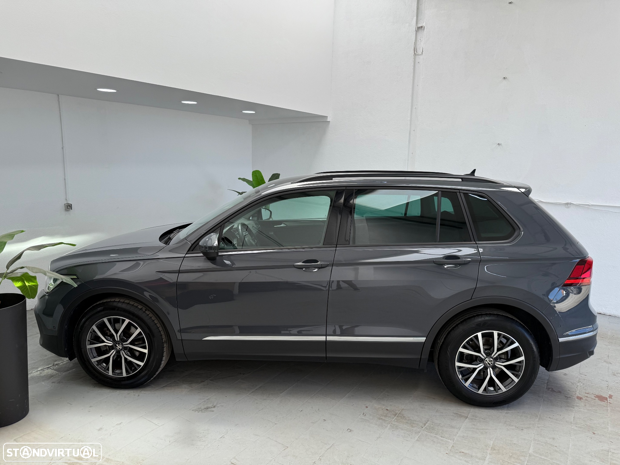 VW Tiguan 2.0 TDI Life - 3