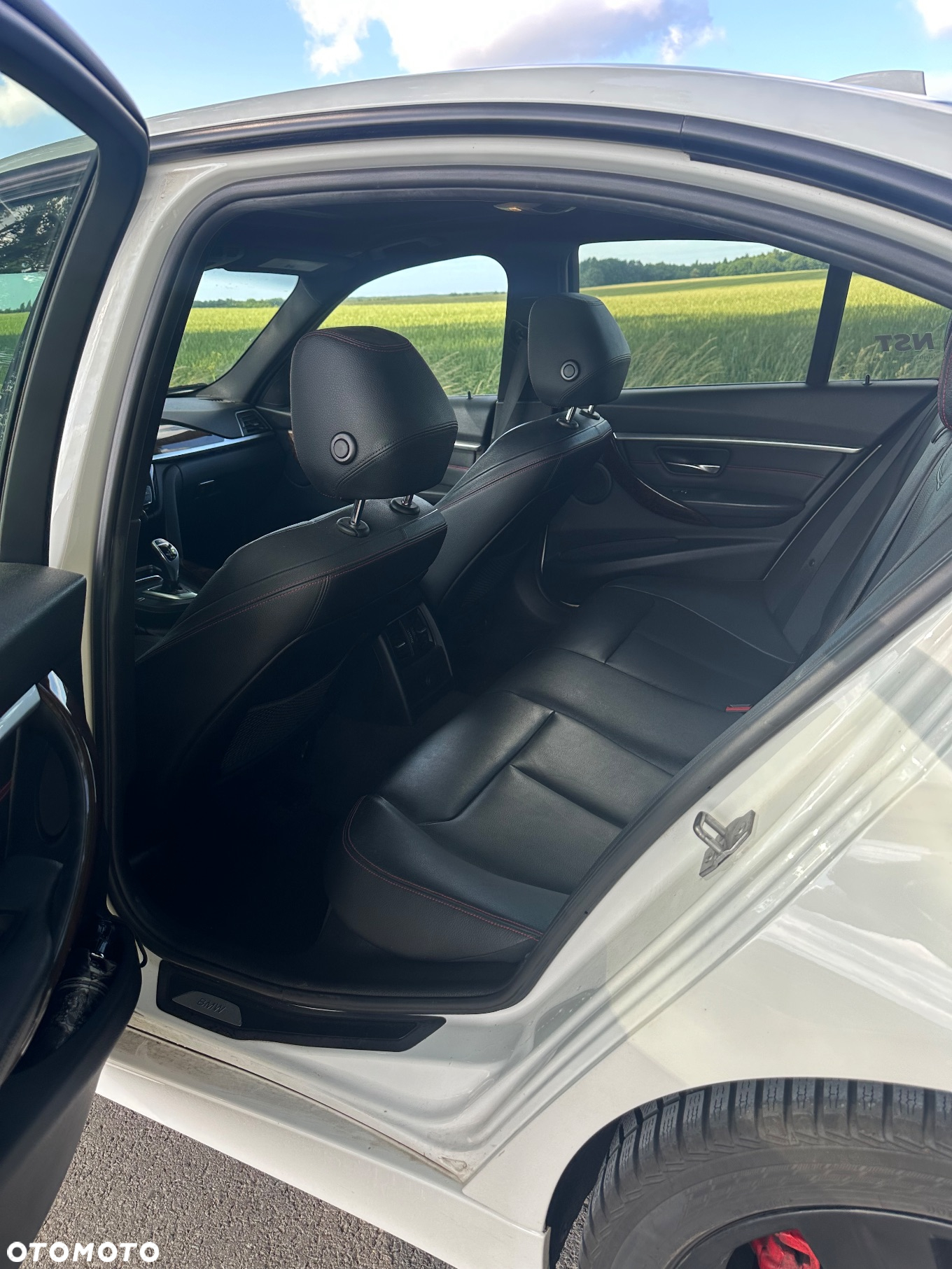 BMW Seria 3 328i Sport Line - 13